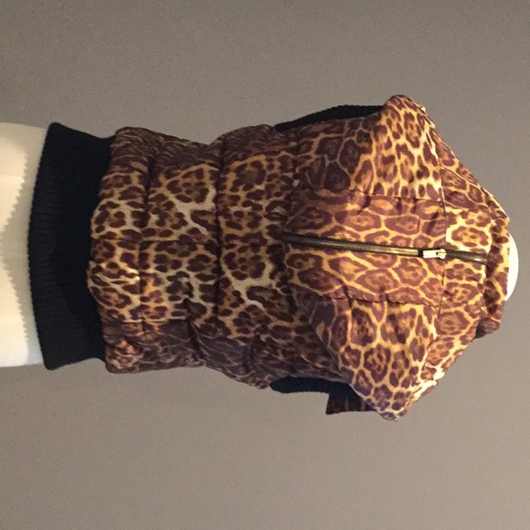 BCBG Leopard Print Vest - Picture 2 of 4